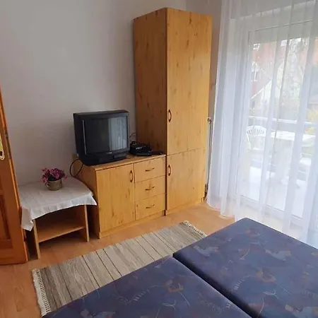 In - Balaton 43407 Apartman