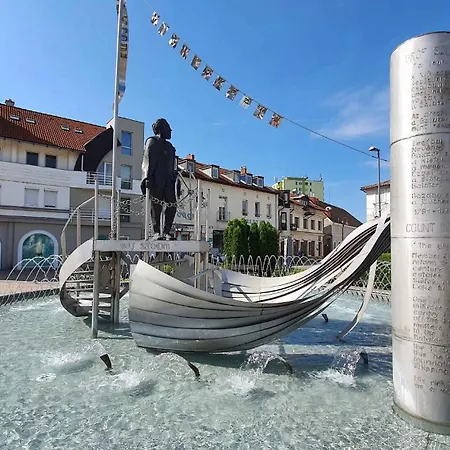 In - Balaton 43407 * شيوفوك